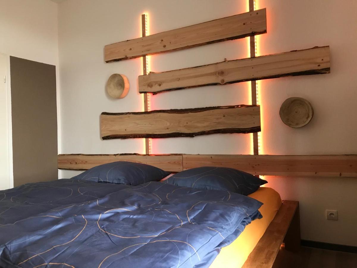 Stadthaus Artur - Apartment Madrid Remscheid Esterno foto