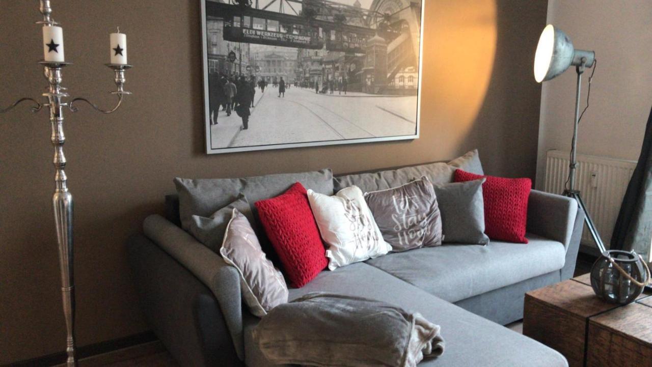 Stadthaus Artur - Apartment Madrid Remscheid Esterno foto